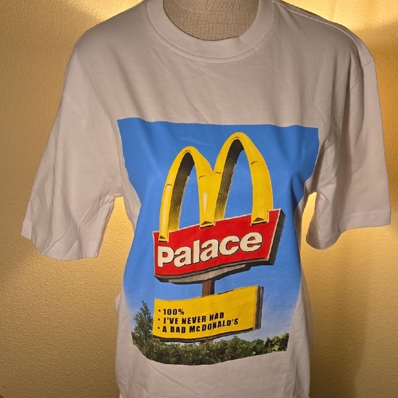 Palace White T-Shirt with McDonald's Graphic - Picture 1 of 4
